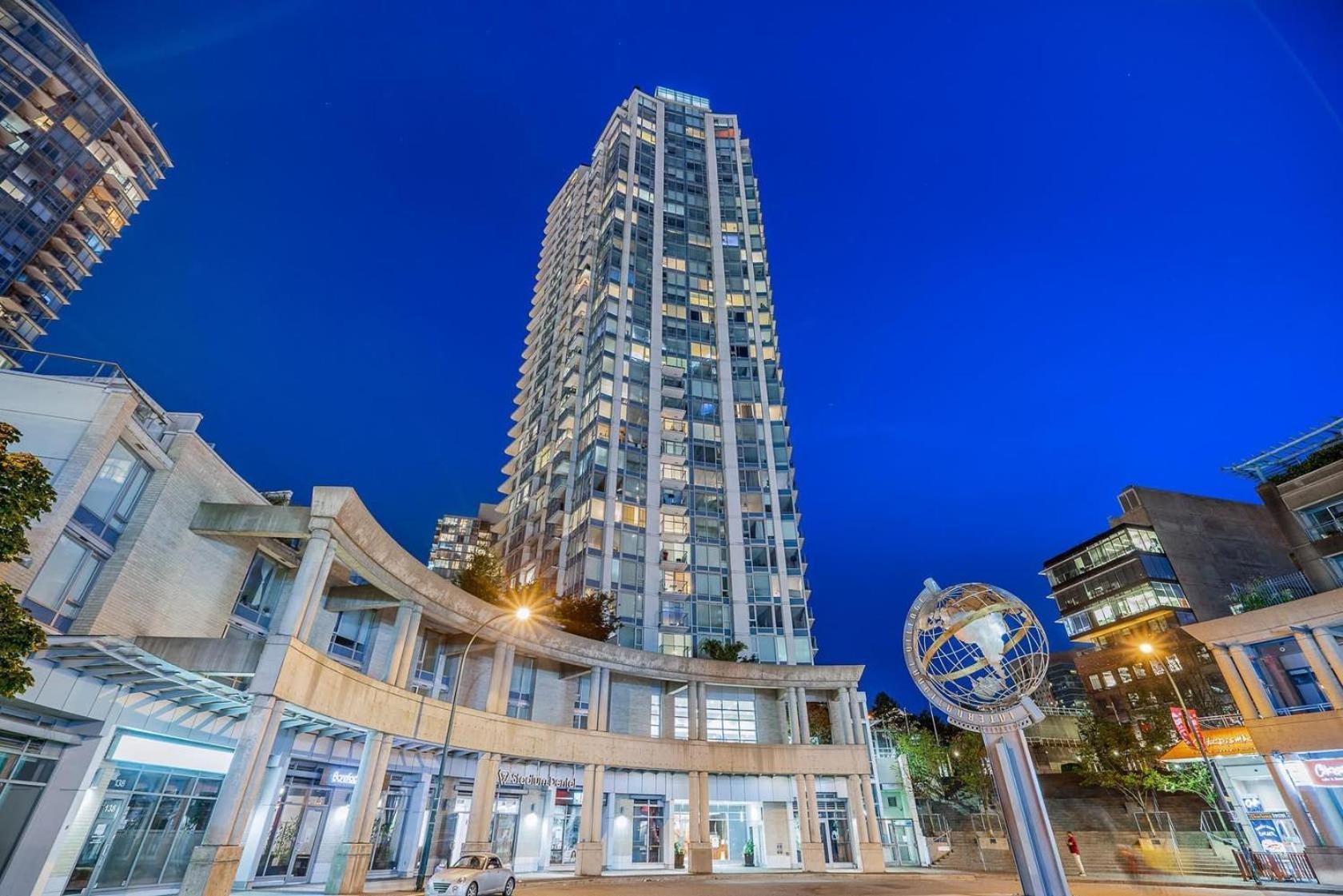 Downtown Water View Condo: Modern 2BR with AC and Parking Vancouver Exterior photo